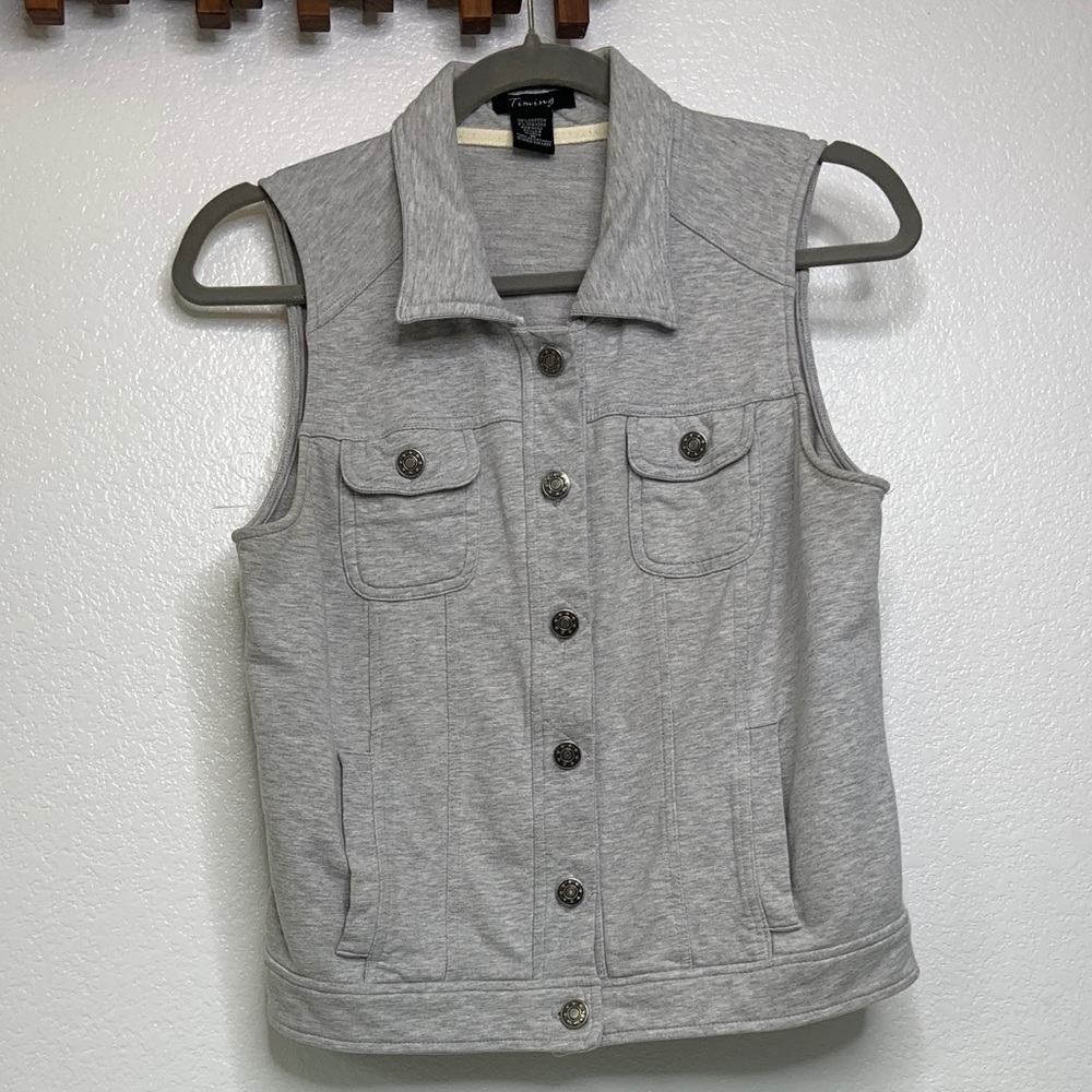 Timing Women's Gray Button-Up Vest